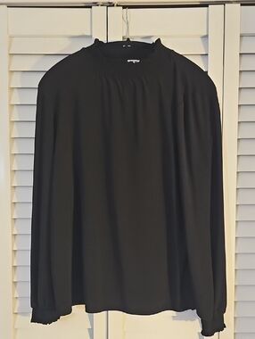 Anne Klein Black Long Sleeve Smocked Neck Blouse